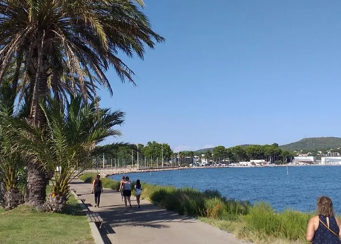 Confort Et Lumineux Avec Loggia Et Parking *